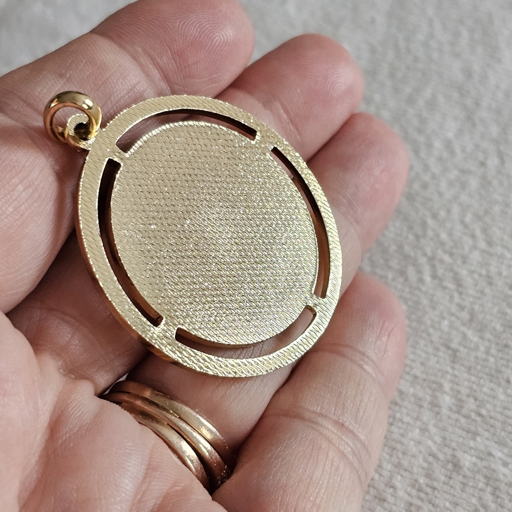 Palm Tree Beach Pendant Gold Tone Brown Wood - Picture 5 of 5